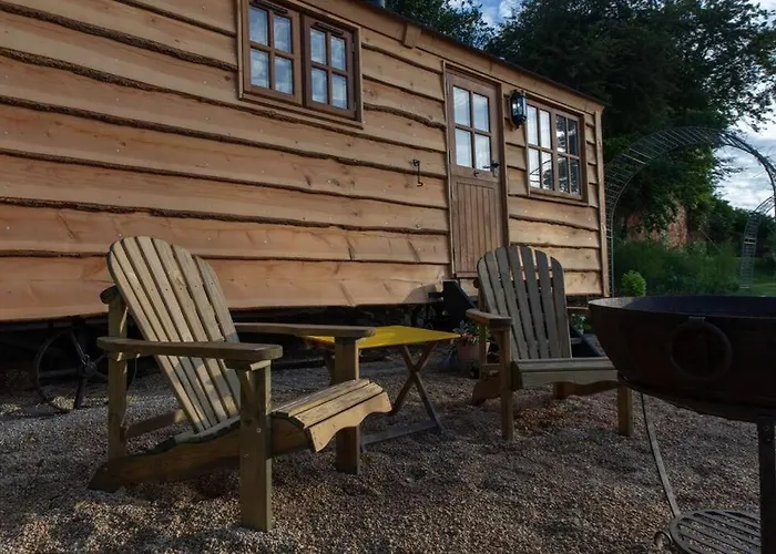 Luxury, Rural Shepherds Hut With Hot Tub Nr Bath Alpstuga Bristol