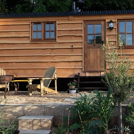 Luxury, Rural Shepherds Hut With Hot Tub Nr Bath Chalé