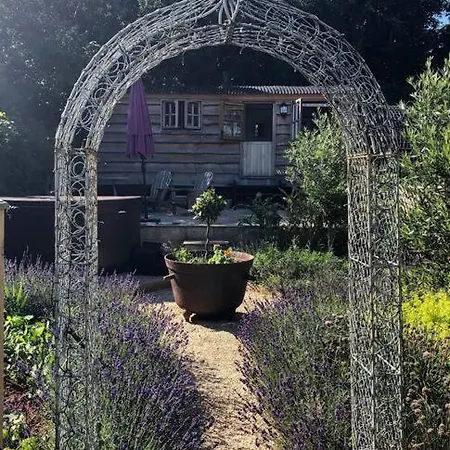 Luxury, Rural Shepherds Hut With Hot Tub Nr Bath Chalé *